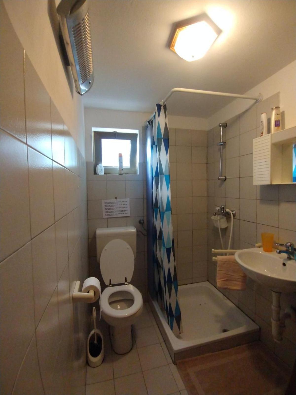 Apartman Tri Palme Apartman Gabonjin Kültér fotó