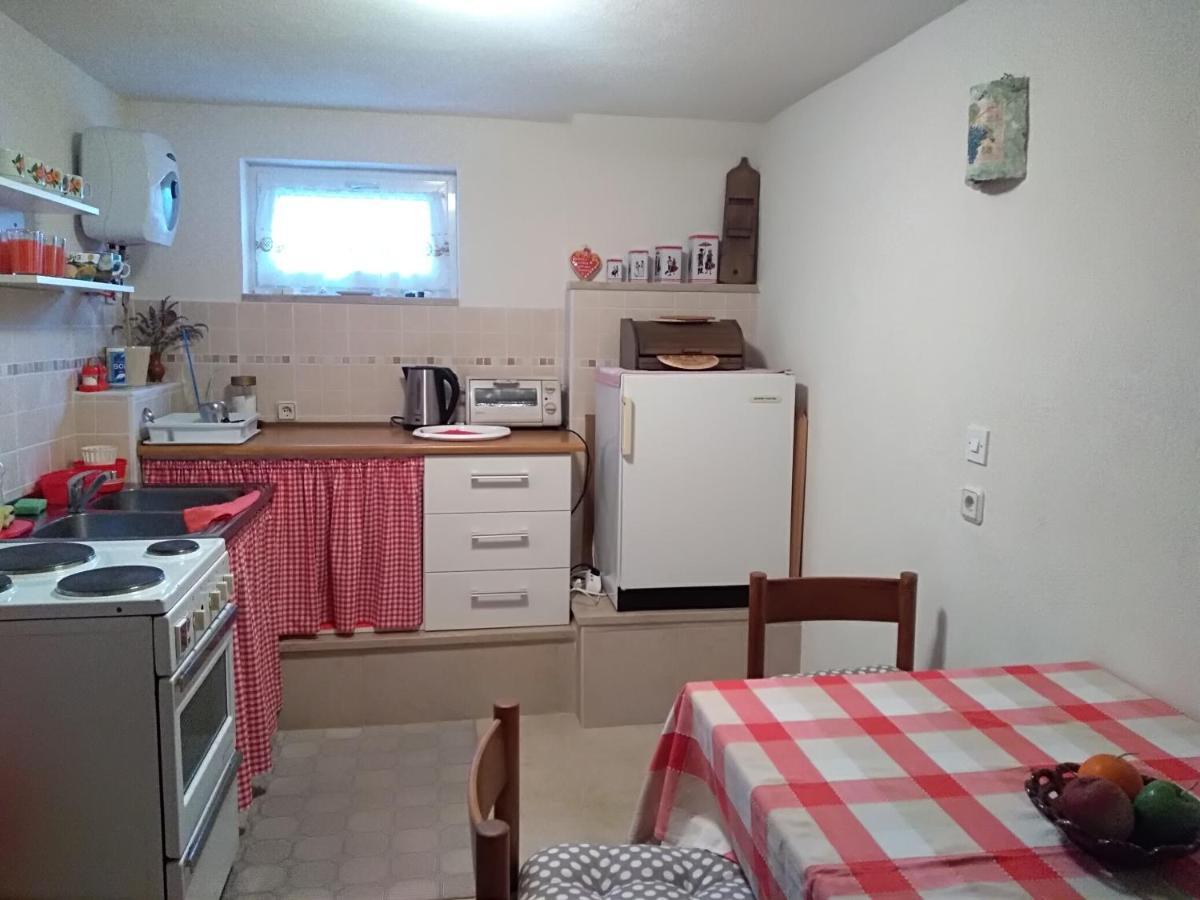 Apartman Tri Palme Apartman Gabonjin Szoba fotó